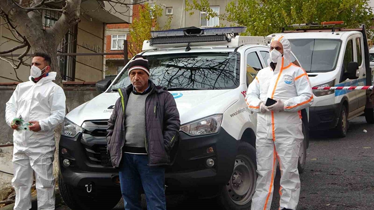 Olay, Pendik Kavakpınar Mahallesi Şimşek Sokak’ta saat 11.00 sıralarında meydana geldi.