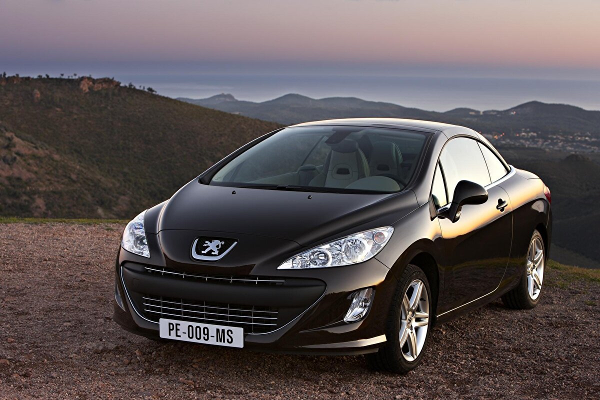 8 - Peugeot<br><br>Kasım satışı (adet): 9.198
