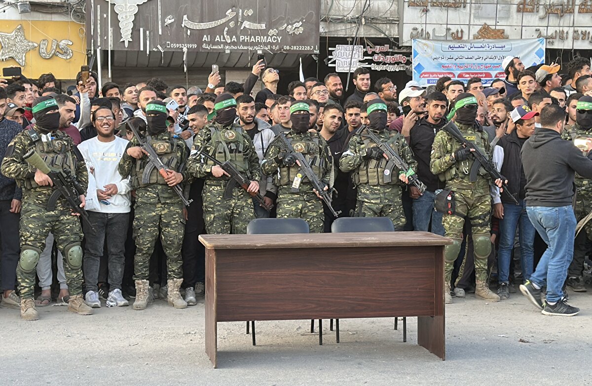 Anlaşma, Gazze Şeridi'ne insanî yardımların kapsamlı şekilde ulaşmasının yanı sıra yerinden edilen Filistinlilerin bölgelerine geri dönebilmelerini içeriyor.