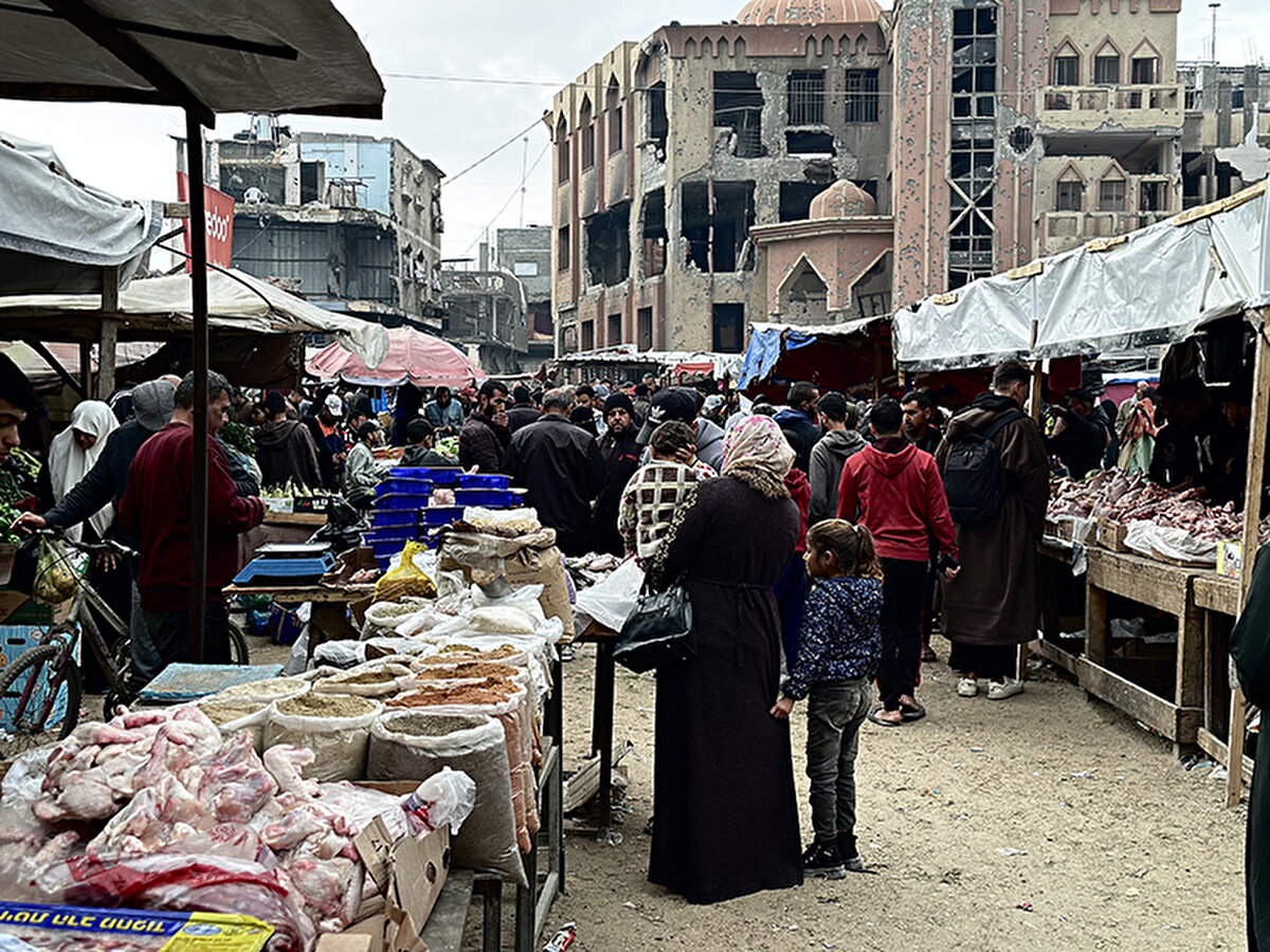 Filistinli uzman, düzenli ürün akışı devam ederse ve güvenlik durumu istikrara kavuşursa emtia fiyatlarının 7 Ekim 2023'ten önceki normal seviyelerine dönmesini beklediğini ifade etti.