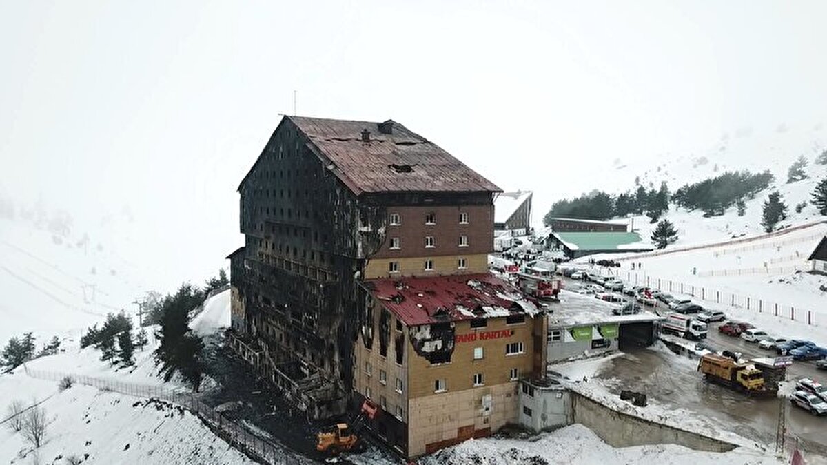 Bolu’da Kartalkaya Kayak Merkezi'nde bulunan Grand Kartal Otel'de çıkan yangında 78 kişi yaşamını yitirdi.