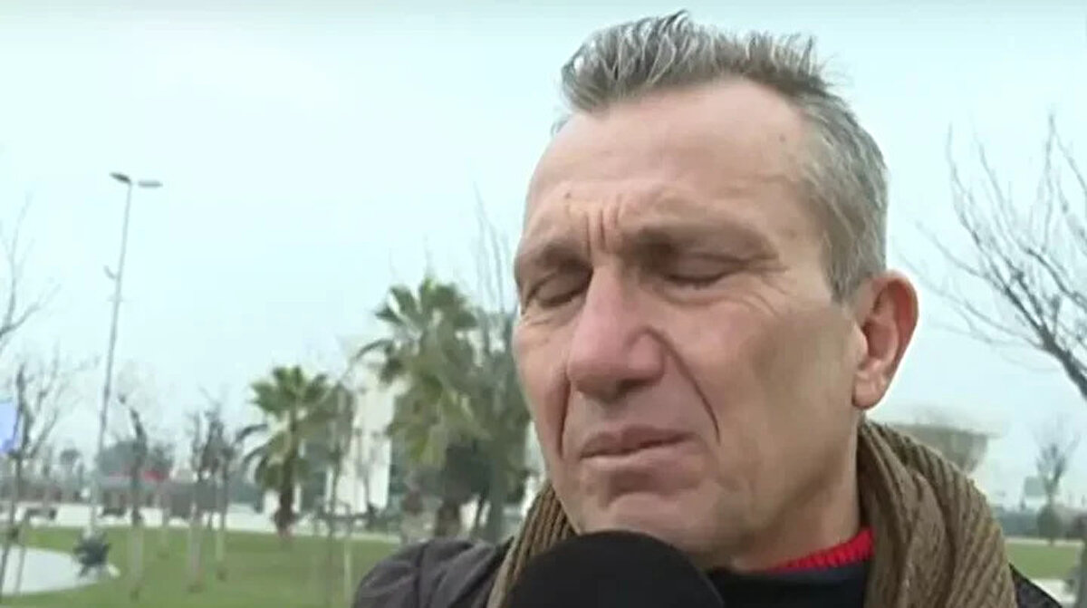 Üst katları beklediğimiz durumda o katlardan da yer verebileceklerini söylemişlerdi bize ama ben beklemek istemedim, 3. kata geçtim. Üst katlarda olsaydık bugün burada bu röportajı yapıyor olamazdım yani ona eminim.