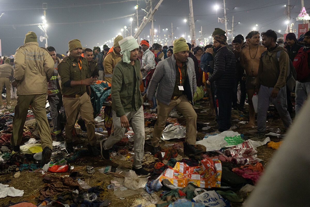 13 Ocak'ta milyonların katılımıyla başlayan festival kapsamında, kentte ziyaretçilerin konaklaması için 160 binden fazla çadır ve yaklaşık 400 kilometre uzunluğunda geçici yollar inşa edildi.