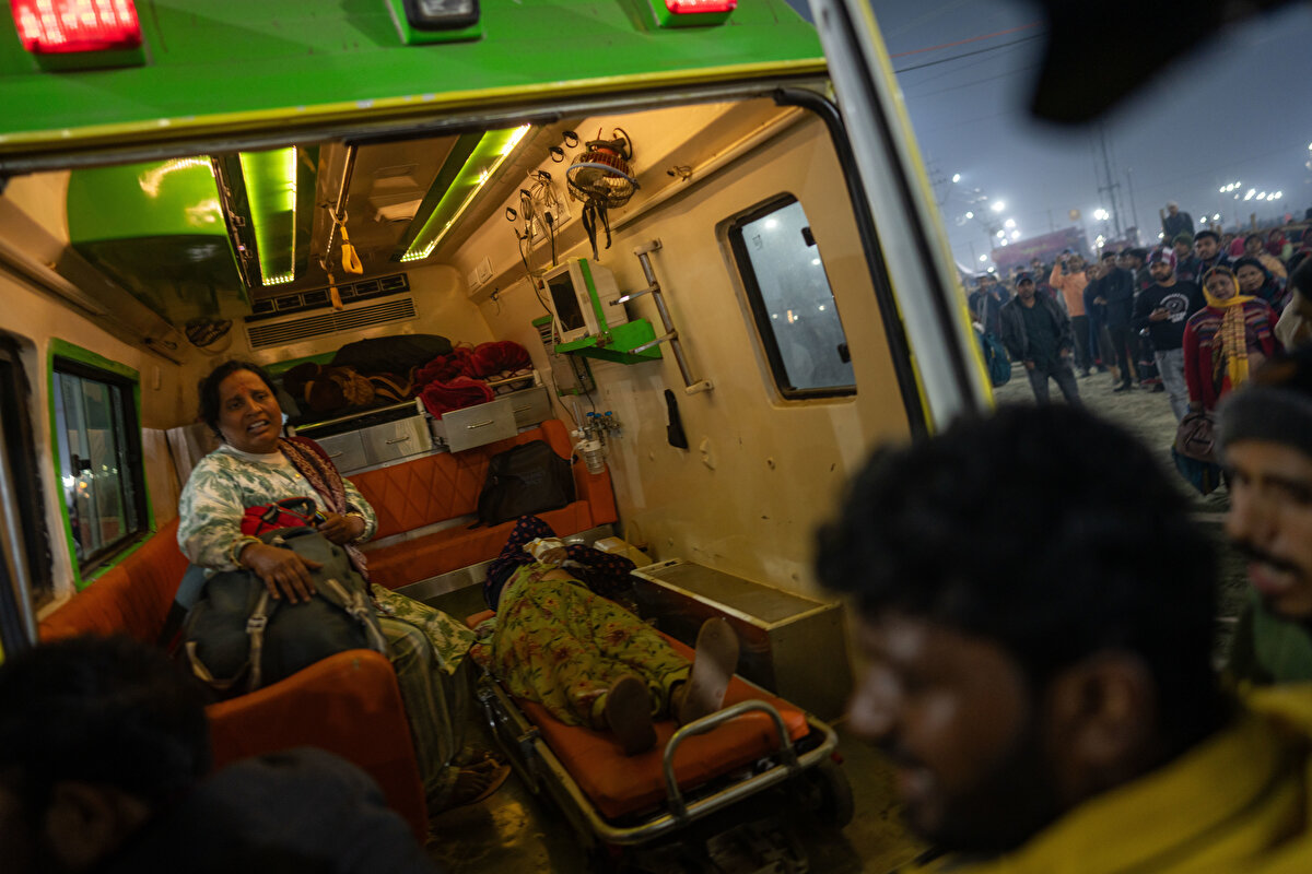 Bu yıl "kutsal su" olarak kabul edilen, Ganj, Yamuna ve Saraswati nehirlerinin birleştiği noktadaki Triveni Sangam Nehri'ne, 45 gün boyunca 400 milyondan fazla Hindu'nun "hacı" olmak için girmesi bekleniyor.