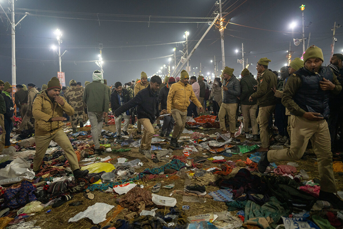 Maha Kumbh Mela, "dünyanın en büyük dini festivali" kabul ediliyor. Allahabad kentinde, 2001 yılında Ganj Nehri'ne girmek için aynı gün bir araya gelen 60 milyon kişi, dünya rekoru kırmıştı.<br>
