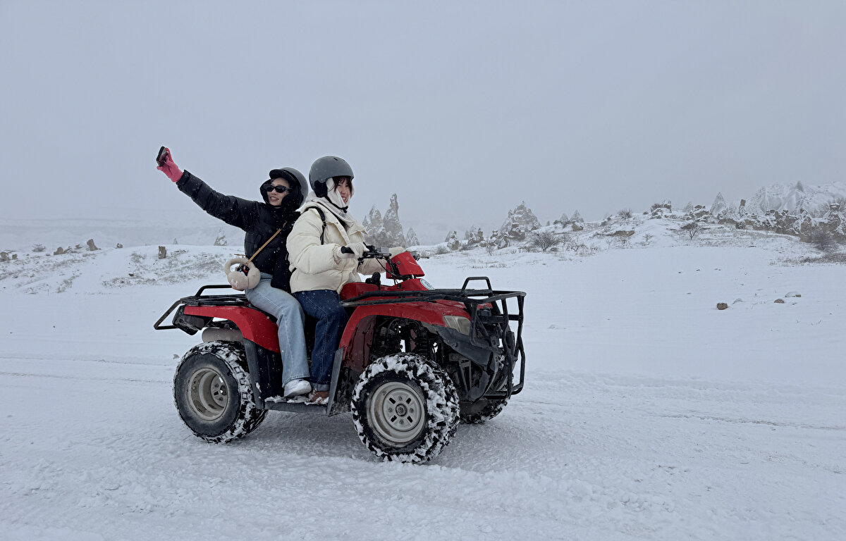 Nevşehir <br><br>Nevşehir genelinde tüm resmi ve özel örgün ve yaygın eğitim kurumları ile rehabilitasyon merkezleri ve Kur`an kurslarında eğitim ve öğretime bir gün süreyle ara verildi.