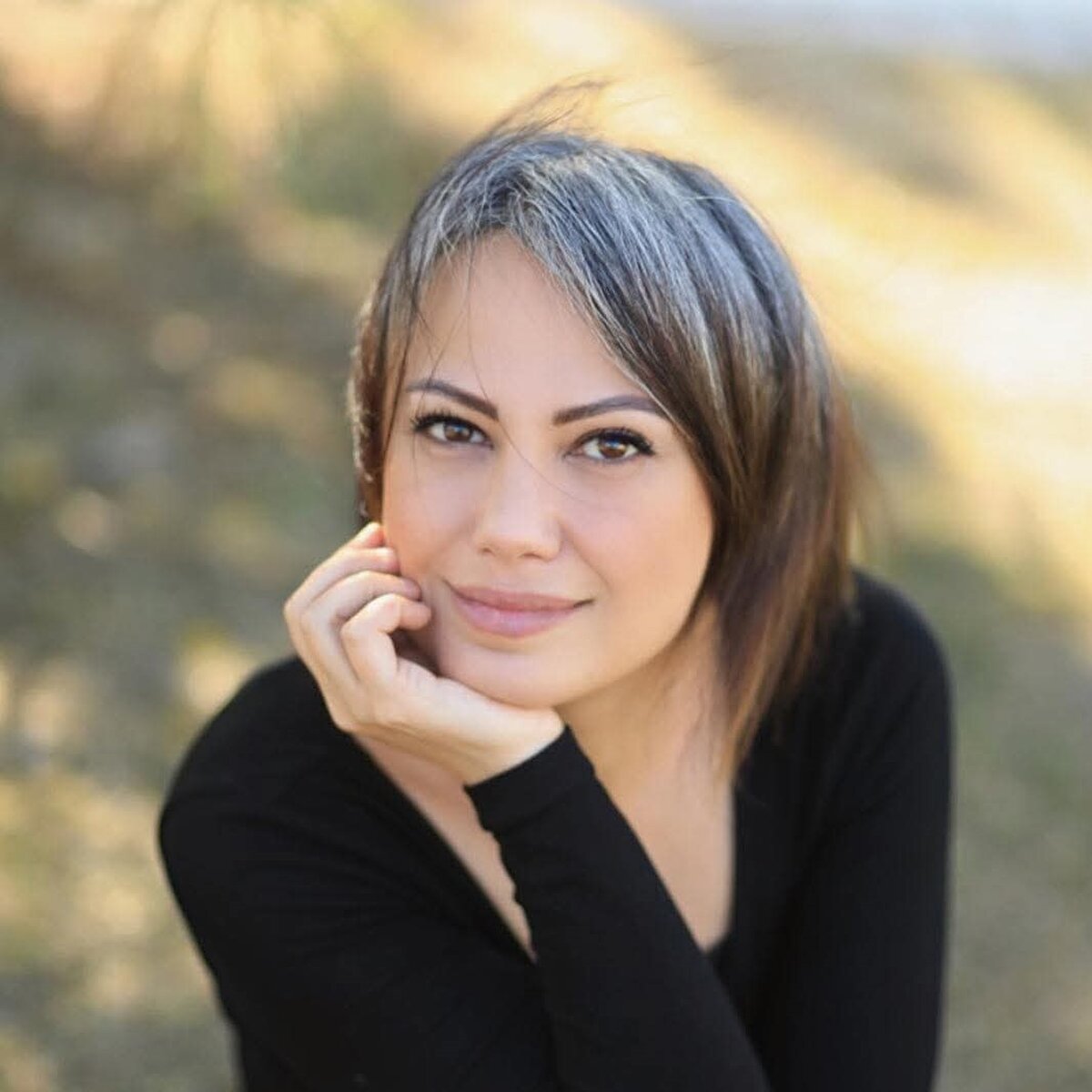 Özen, sağlık raporu almak üzere hastaneye sevk edilirken, yarın ise mevcutlu olarak adliyeye sevk edilecek.