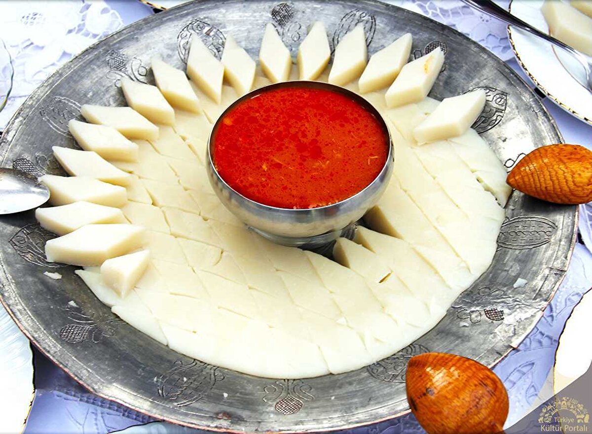 Akkor, Çorum ve Yozgat’ı birinci sıraya koyarak az malzeme ile büyük çeşitlilik yaratan mutfak kültürlerine dikkat çekti.