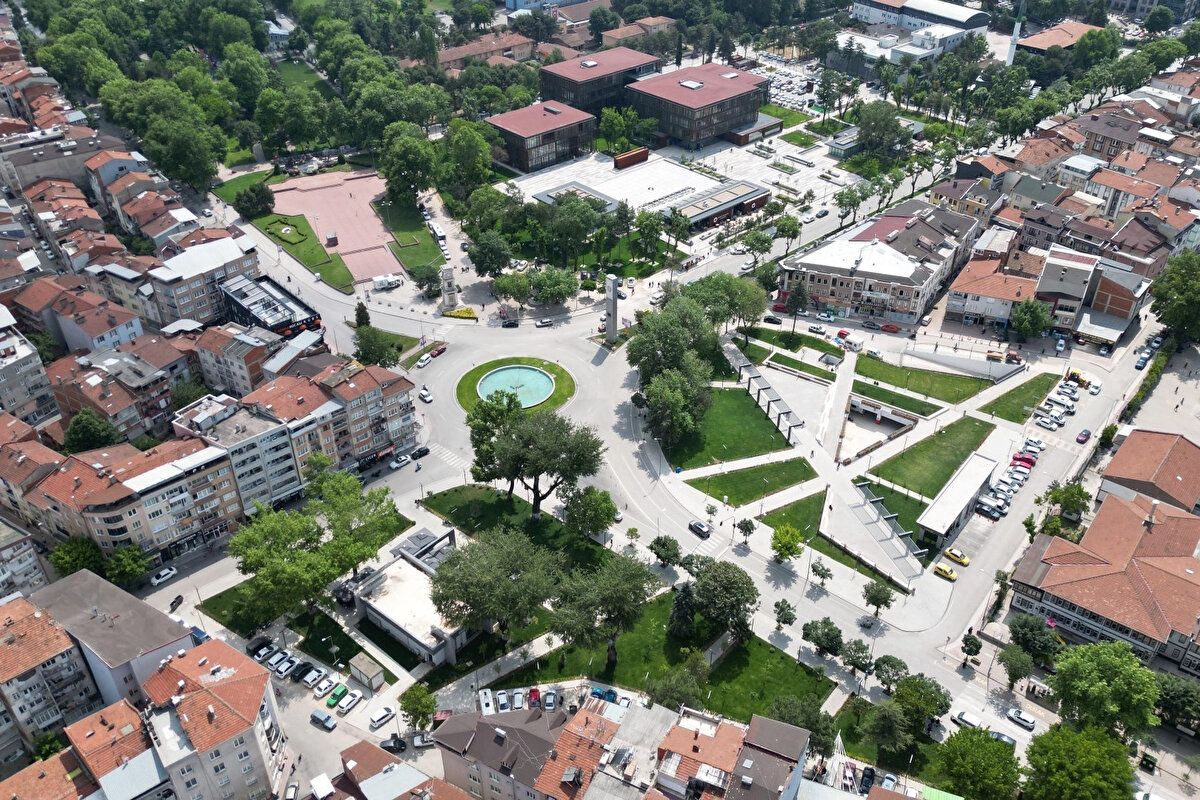 23- İnegöl, Bursa<br>Nüfus: 302.251