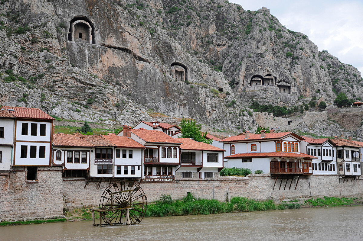 3- Amasya