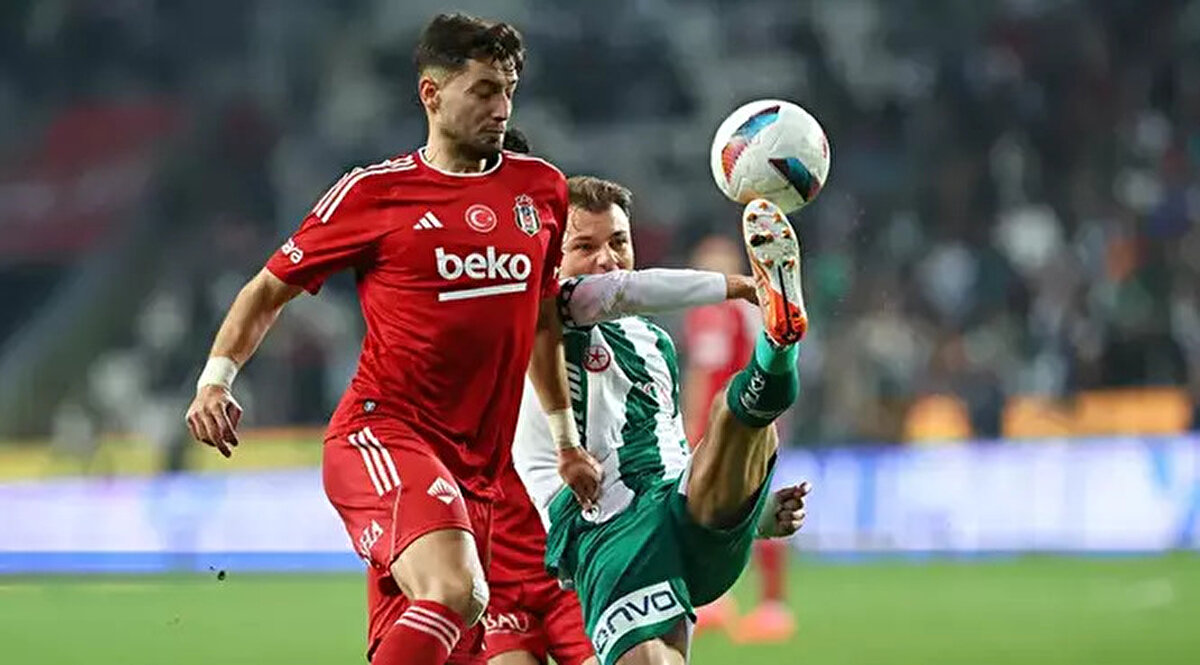 Haber detayında, siyah beyazlı takımda gönderilmeye aday 7 futbolcu olduğu iddia edildi. Bu isimler ise şöyle: