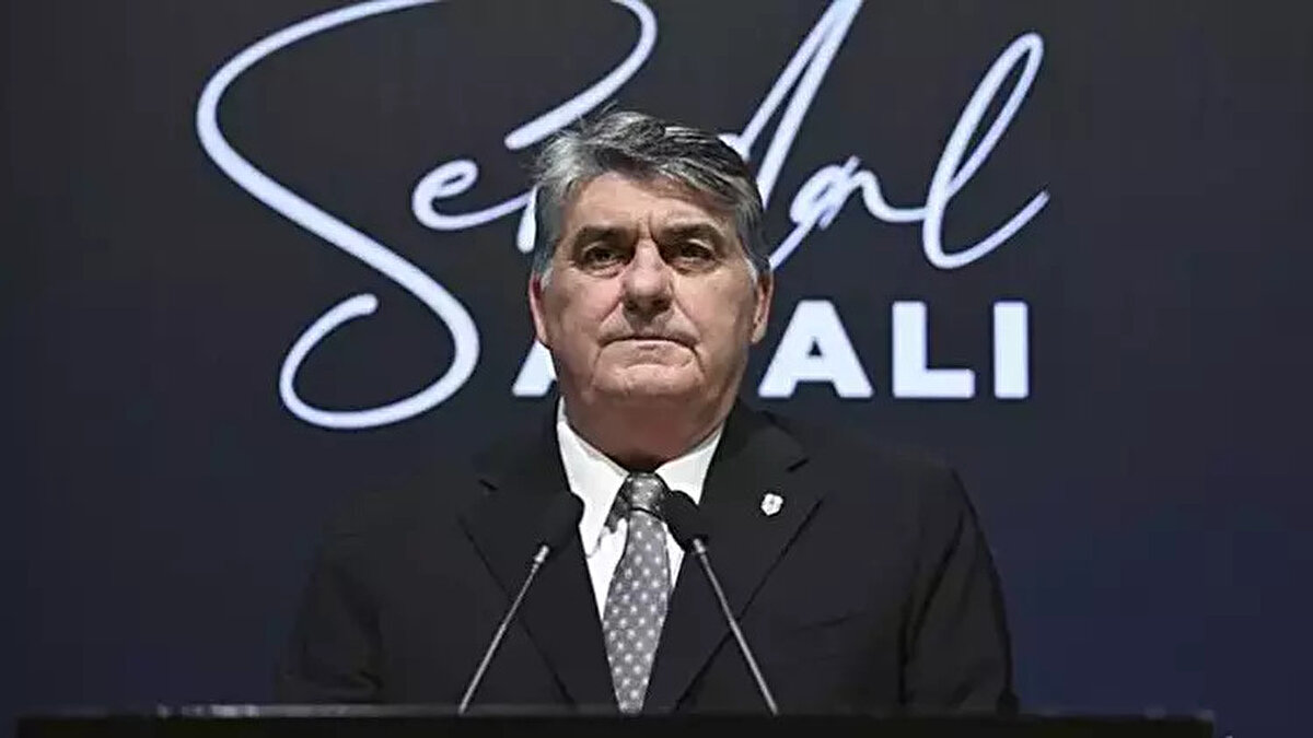 <br>Hürriyet Gazetesi'nde yer alan habere göre; siyah beyazlı kulübün başkanı Serdal Adalı karşılaşmanın ardından futbolcularla yaptığı görüşmede "Göreve gelir gelmez maddi tüm imkanları seferber ettik. Sizlerin rahat bir şekilde oynamanız için elimizden geleni yapıyoruz.<br>