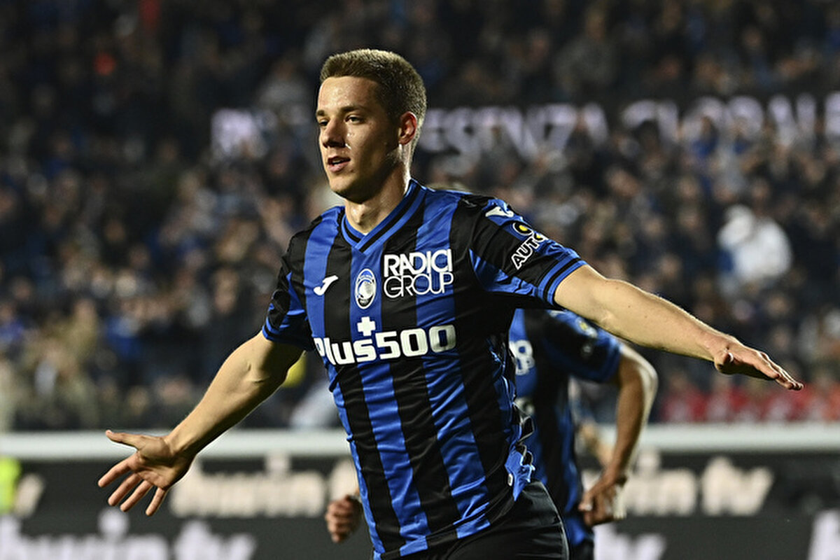 Mario Pasalic (Merkez orta saha) - Atalanta - 13 milyon Euro
