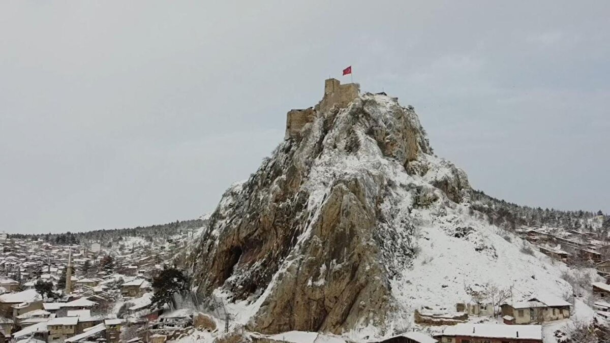 Tokat: Karla karışık yağmur etkili olacak.