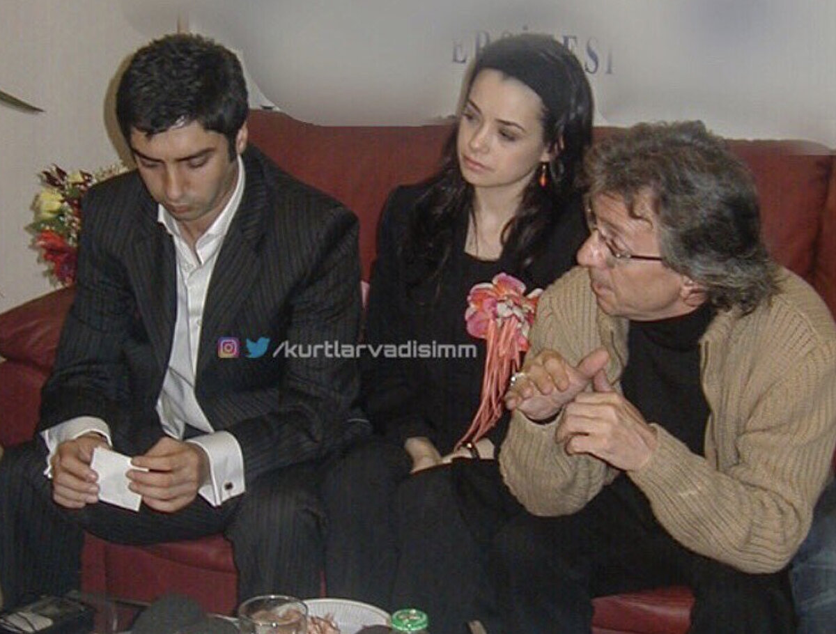 Sınav, Kurtlar Vadisi dizisini 1. sezonun sonunda, yani 2004 yılında bırakmıştı. Dizi, Sınav'ın ardından 4 sezon daha devam etmiş ve 29 Aralık 2005'te 97. bölümde final yaparak sona ermişti.