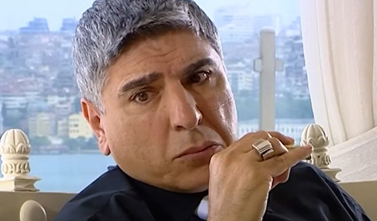 Attila Olgaç, röportajda 2003-2005 yılları arasında yayınlanan 'Kurtlar Vadisi'<br>dizisine nasıl dahil olduğunu anlatmıştı.