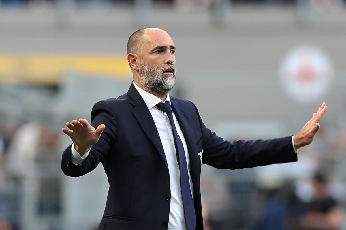 İtalya basınında yer alan haberlere göre 46 yaşındaki tecrübeli teknik adam, sezon sonuna kadar Juventus'la anlaşma sağladı.<br>