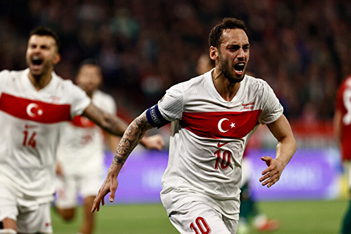 Mücadelenin 37. dakikasında Hakan Çalhanoğlu'nun penaltıdan attığı golle 1-0 öne geçtik.