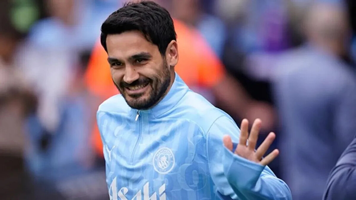 Galatasaraylı olduğu bilinen İlkay Gündoğan, sarı-kırmızılıların yeni sezonda transfer hedeflerinden biri konumunda.