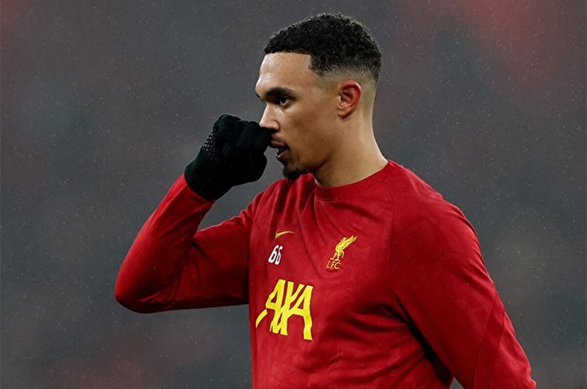 Yaz transfer döneminde Avrupa futbolunda dev bir hareketlilik yaşanacak gibi görünüyor. Liverpool ile sözleşmesi sezon sonu bitecek olan Trent-Alexander Arnold'un Real Madrid ile anlaştığı ileri sürüldü.