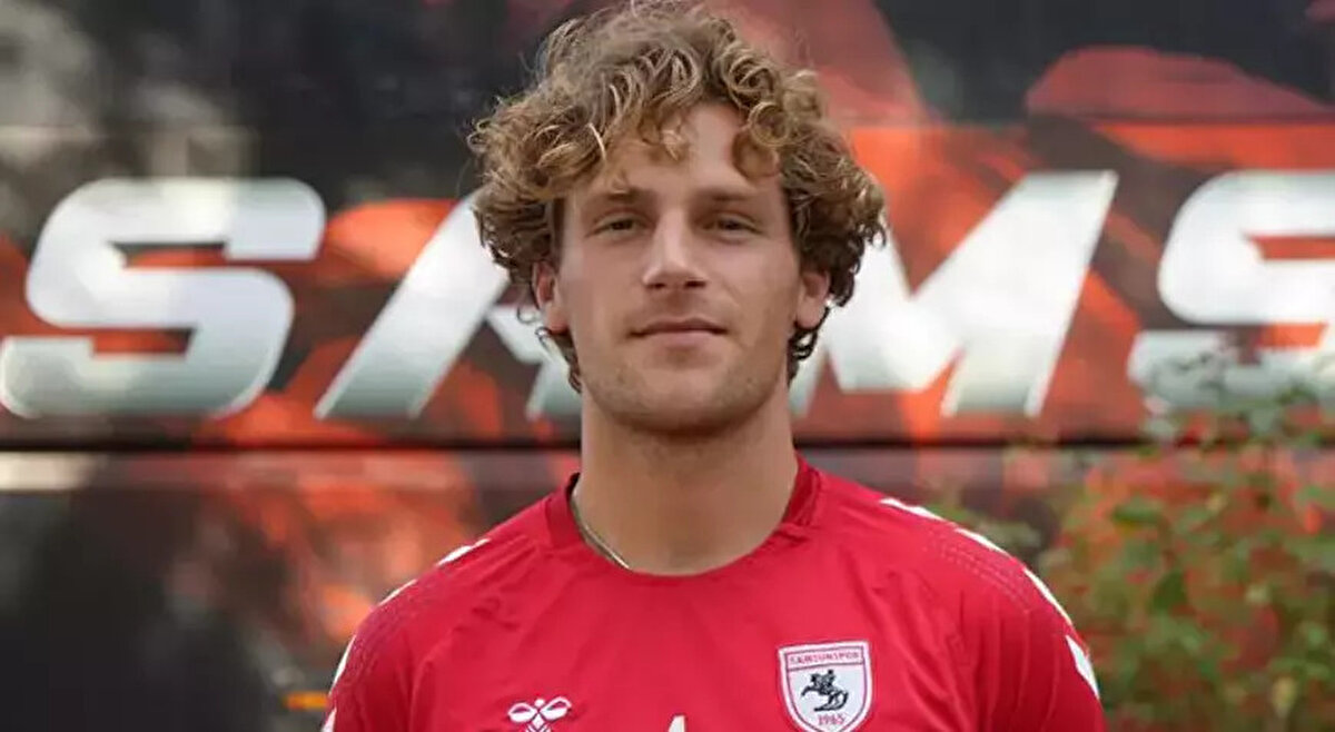 HOLSE'YE YAKIN TAKİP<br><br>Ligde sezonun flaş ekibi Samsunspor'un 25 yaşındaki yıldızı Carlo Holse yakın takibe alındı.