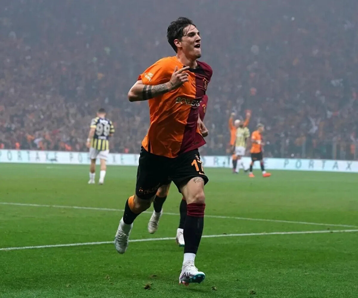 Nicolo Zaniolo'nun piyasa değeri 2 milyon euro düşerek 16 milyon euroya geriledi.<br>