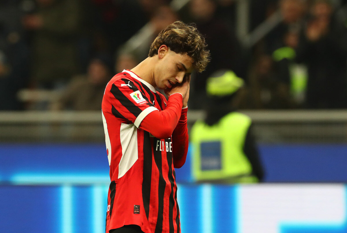 G.SARAY'DAN KİRALIK TEKLİFİ<br><br>Galatasaray, Felix'i zorunlu olmayan satın alma opsiyonuyla kiralamak istiyor. Sarı-kırmızılılar, Chelsea ile maaş paylaşımı konusunda bir orta yol bulmak istiyor.