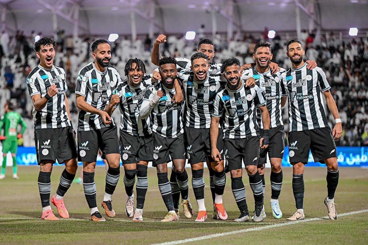 Terim'in öğrencileri rakiplerine gol olup yağarken Al Shabab, karşılaşmadan 8-0 galip ayrıldı.