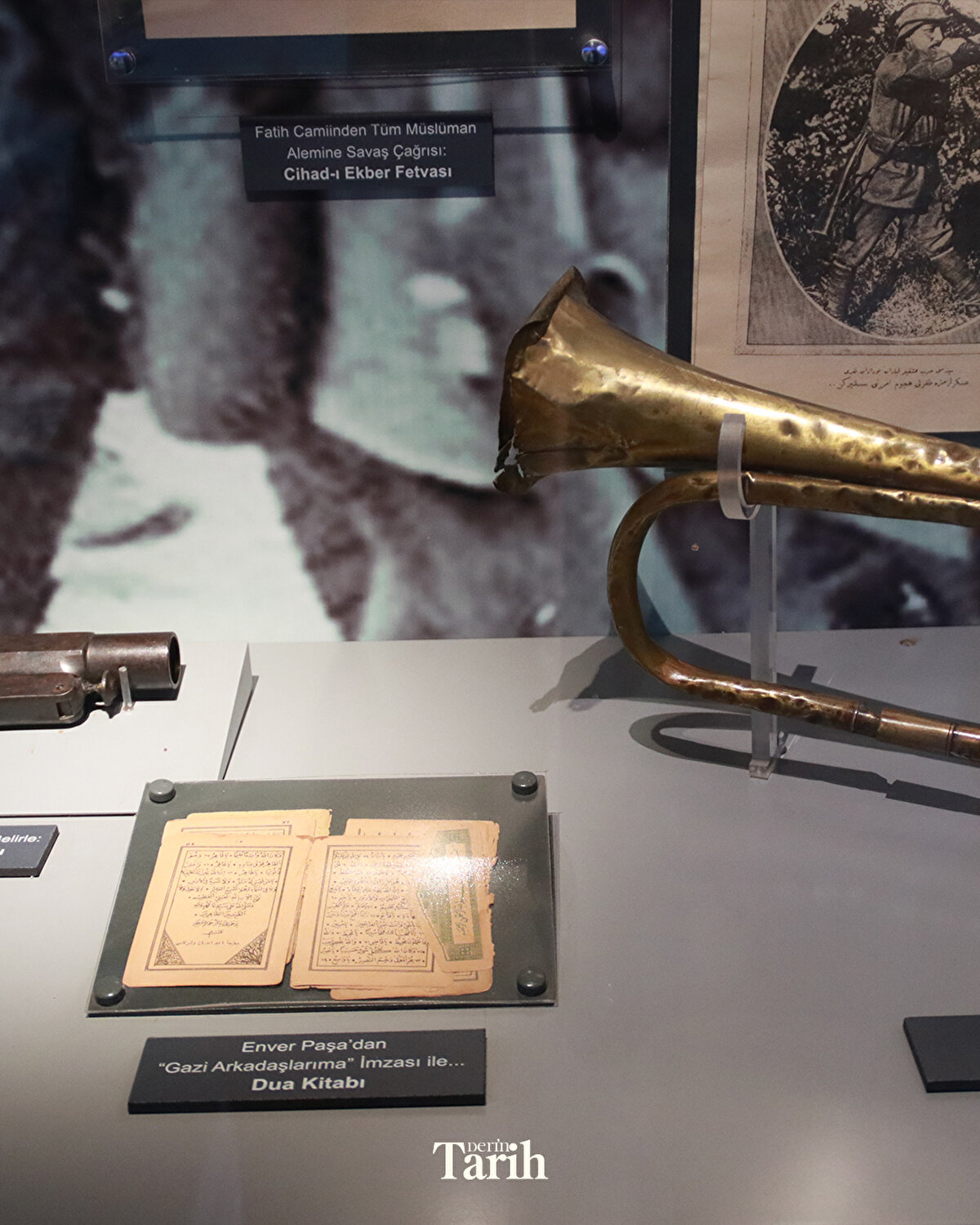 Çanakkale ruhunun gelecek kuşaklara aktarılması amacıyla hazırlanan müzede, o döneme ait fotoğraflar, savaş objeleri ve tarihi eserler yer alıyor. Müzede, ayrıca dijital gösteriler de sunuluyor.