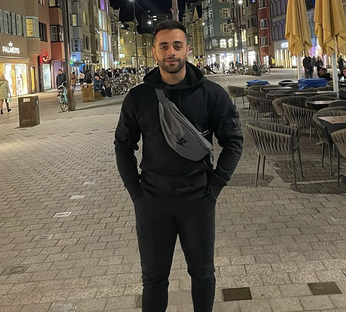 Usta, doğum gününe 2 ay kala, 24 yaşında yaşama veda etti.