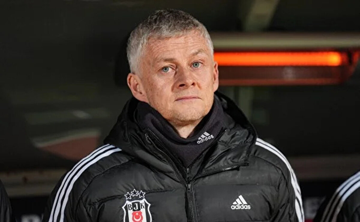 Tecrübeli kalecinin menajeri ile Siyah-Beyazlılar'ın teknik direktörünün menajeri aynı şirket. Bundan ötürü Nyland ile Solskjaer'in arası daha yakın.