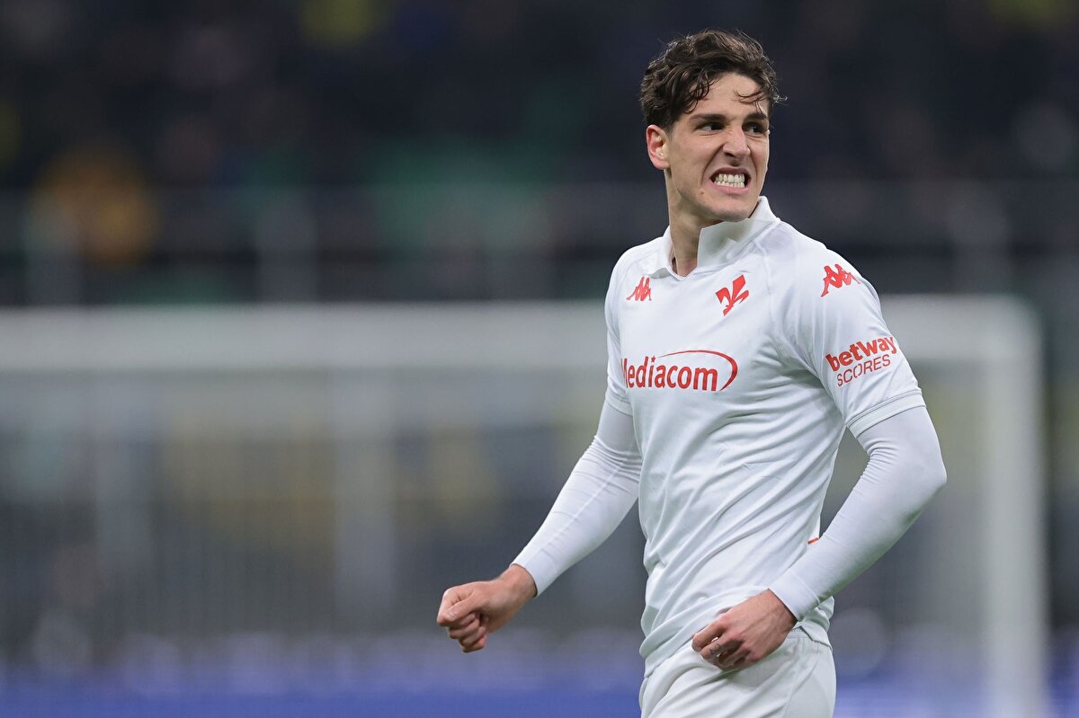 NTV Spor'un İtalyan basınından aktardığı haberlere göre Zaniolo'nun opsiyonunun devreye girmesi için oyuncunun en az 30 dakika 9 maça daha çıkması gerekiyor.