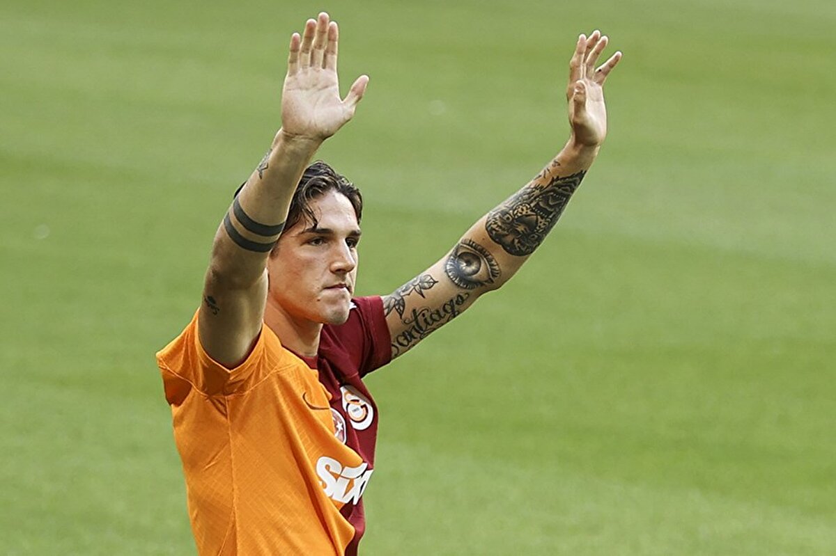Nicolo Zaniolo'nun da kariyerine Fiorentina'da devam etmek istemesinin, oyuncunun geleceğinde belirleyici bir rol oynayabileceğinden bahsedildi.