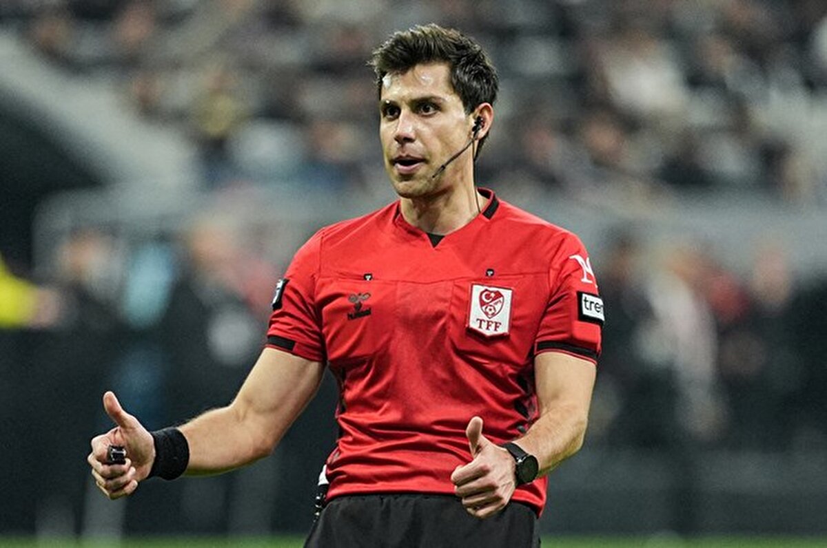 TFF, Süper Lig'in 29. haftasında oynanacak maçlarda Mehmet Türkmen'e görev vermedi.