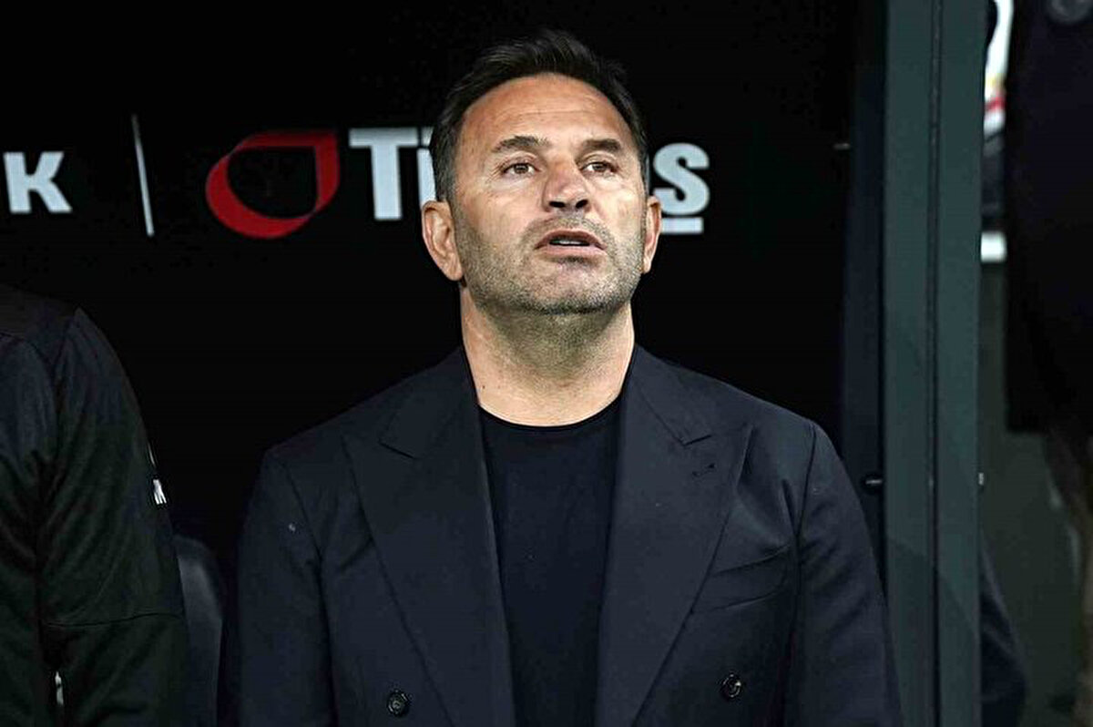 Galatasaraylı taraftarlar da maçın son bölümündeki bu değişikliği anlamlandıramadı ve hocalarına tepki gösterdi. Sosyal medyada birçok Galatasaraylı Okan Buruk'u oyuncu değişiklikleri sebebiyle eleştirdi.<br>