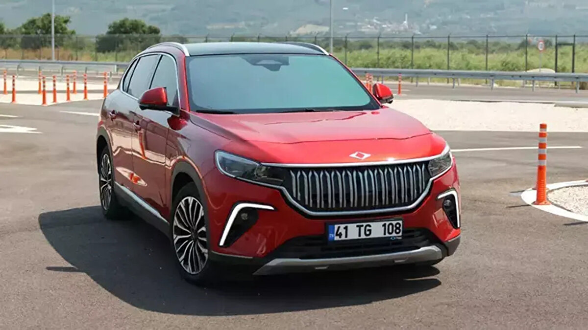 VersiyonT10X V2<br>Kredi Tutarı: 700.000 TL<br>Vade: 30 ay<br>Faiz Oranı: 2,49%<br>Aylık Ödeme: 36.816 TL<br><br>VersiyonT10X V2<br>Kredi Tutarı: 900.000 TL<br>Vade: 12 ay<br>Faiz Oranı: 1,69%<br>Aylık Ödeme: 86.137 TL<br><br>VersiyonT10X V2<br>Kredi Tutarı: 900.000 TL<br>Vade: 30 ay<br>Faiz Oranı: 2,69%<br>Aylık Ödeme: 48.916 TL