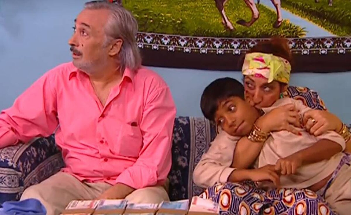 Aslen Trakyalı olan Karabulut, Cennet Mahallesi'nde üç sezon boyunca rol almıştı.