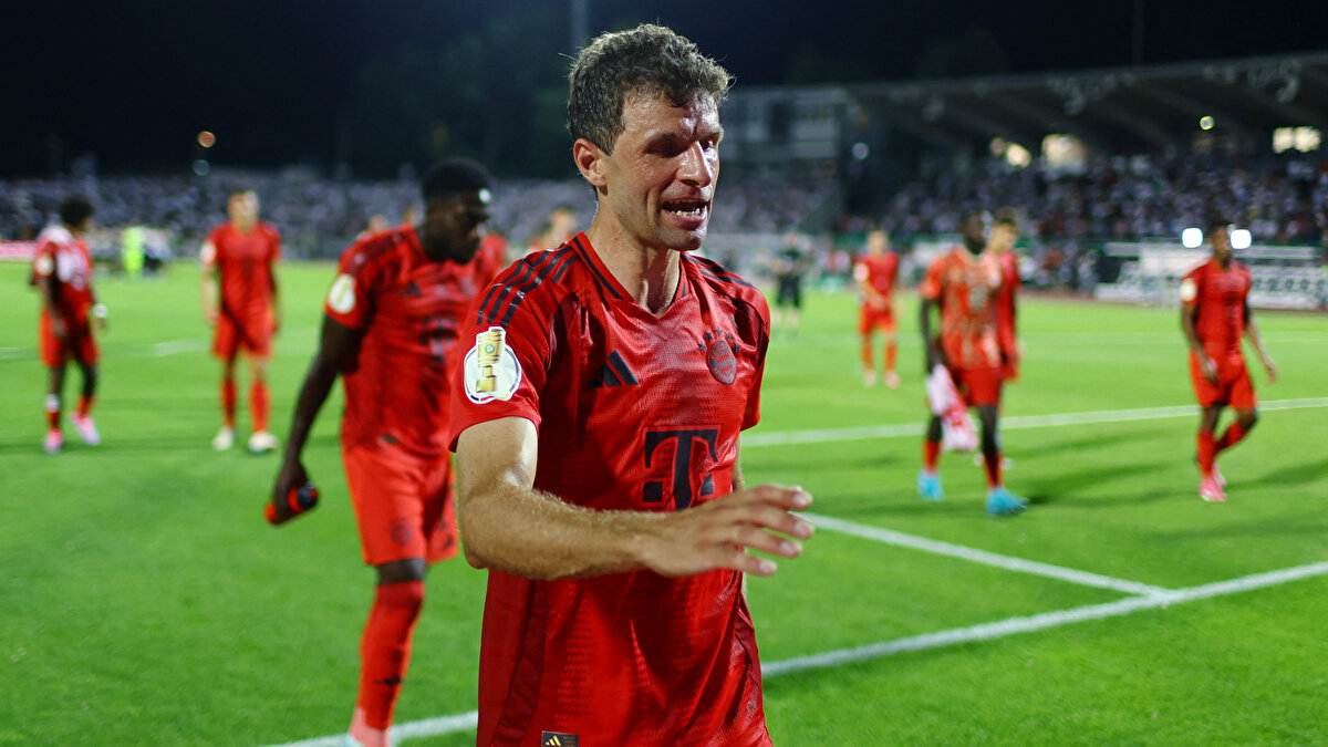 2000 yılında Bayern altyapısına katılan ve kulüpte efsaneleşen Müller 13. Bundesliga şampiyonluğunu ve üçüncü kez Şampiyonlar Ligi kupasını kaldırarak kulübe veda edebilir.