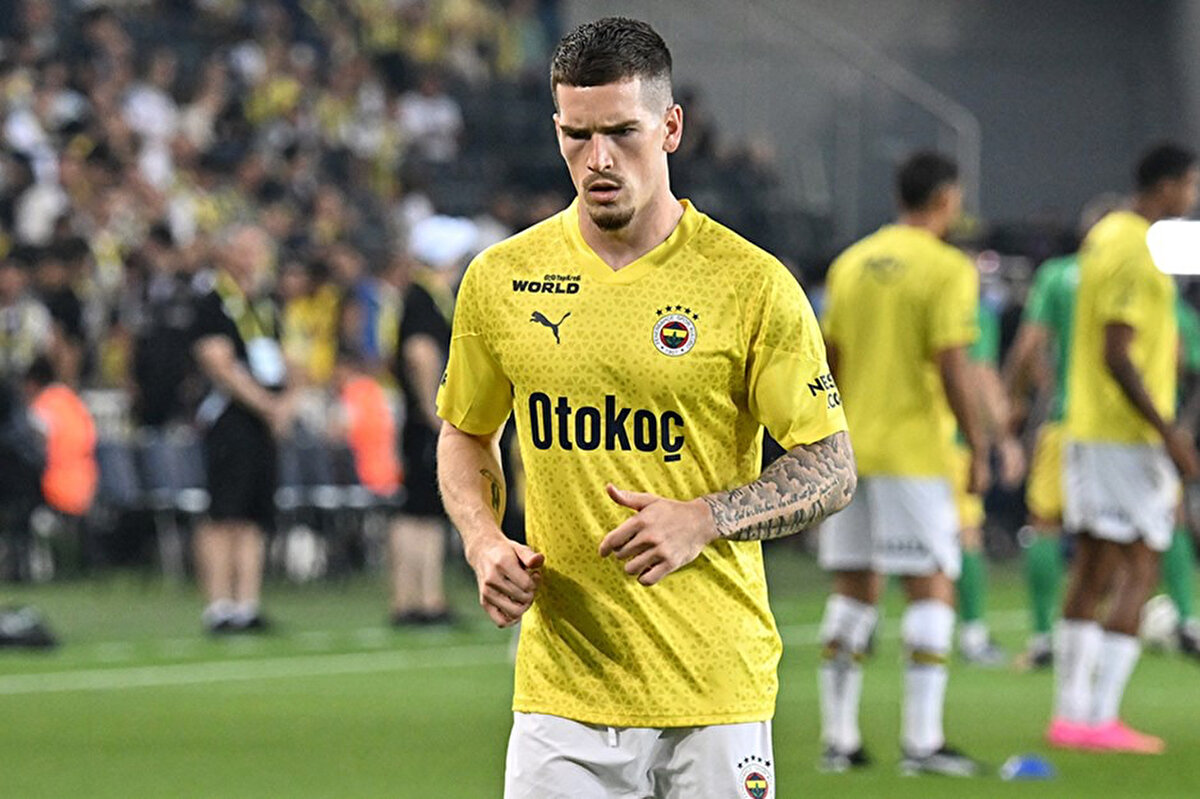 Seattle Sounders yöneticisi Craig Waibel açıklamasında, "Ryan Kent'i takımımıza katmaktan dolayı heyecanlıyız. Ryan hız, yaratıcılık ve tehlikeli bir hücum tehdidi olan üst düzey deneyime sahip bir kanat oyuncusu." dedi.<br>