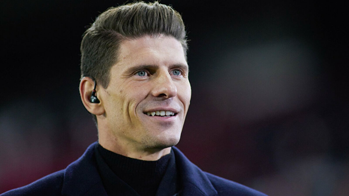 Vincent Kompany yönetimindeki ilk sezonunda yarıştığı tüm kulvarlarda şampiyonluk hedefleyen Bayern Münih, yönetim kadrosuna yeni bir ismi dahil edebilir.