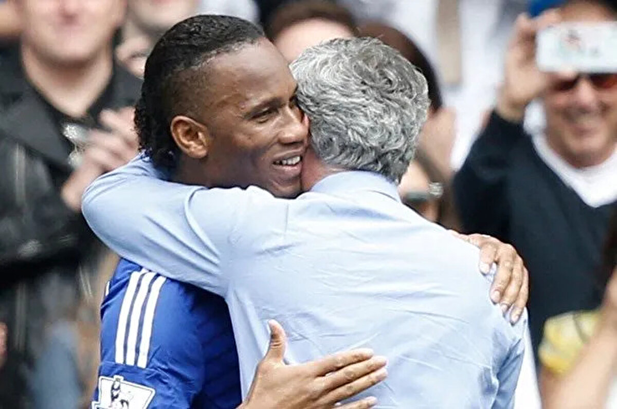 ''Geçmişi ve yakın dönemdeki tarihi de bunu kanıtlıyor. Hadi maçlarımıza odaklanalım, muhteşem aslanlarımızı destekleyelim ve 5. yıldıza bir adım daha yaklaşmak için bu ligi kazanalım''