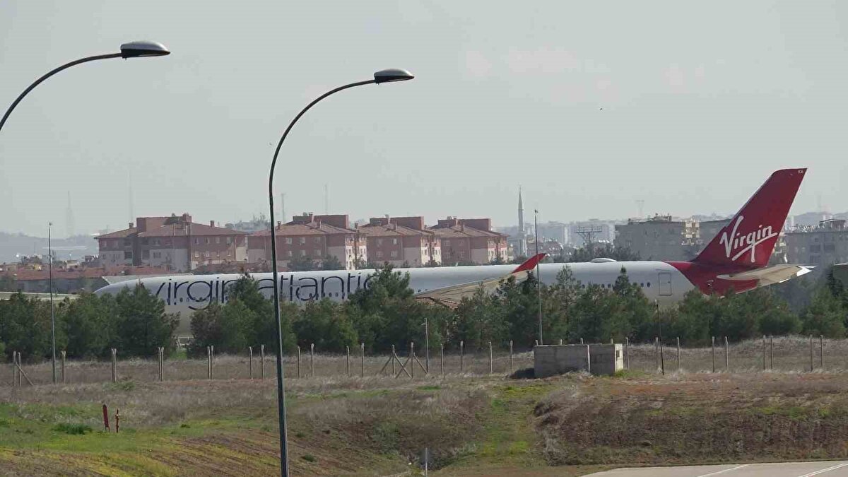 Yolcular ise geceyi burada geçirdi.