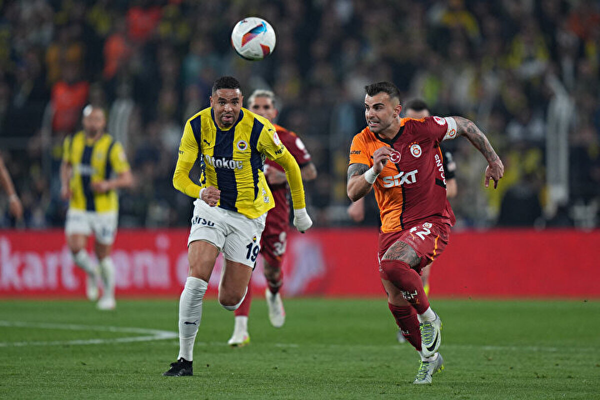 Galatasaray'ın Ziraat Türkiye Kupası Çeyrek Finali'nde Fenerbahçe'yi deplasmanda 2-1 yenerek yarı finale yükseldiği maçta yaşanan olaylar, Avrupa basınında geniş yer buldu.<br>