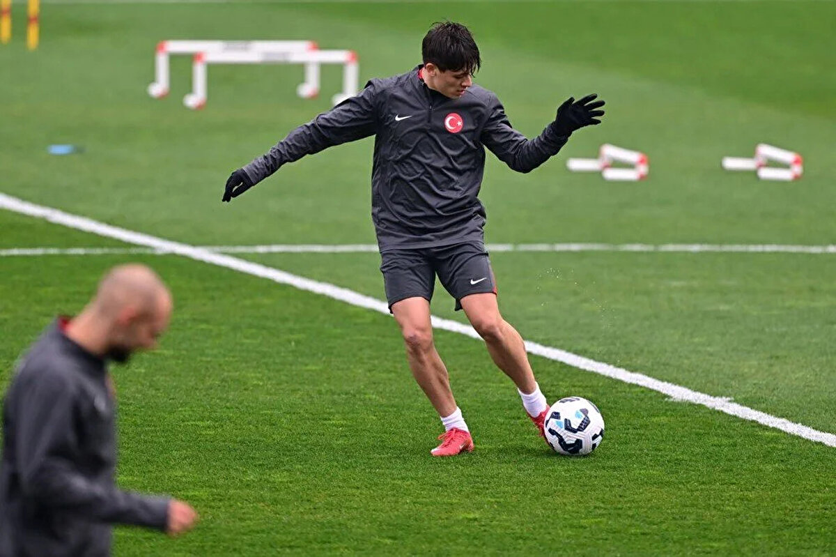 Real Madrid, İspanya Kral Kupası yarı finalinde Real Sociedad'ı uzatmalara giden maçta eleyerek finale yükselmişti. 106. dakikada oyuna giren milli yıldız, 115. dakikada yaptığı asistle takımı finale taşımıştı.