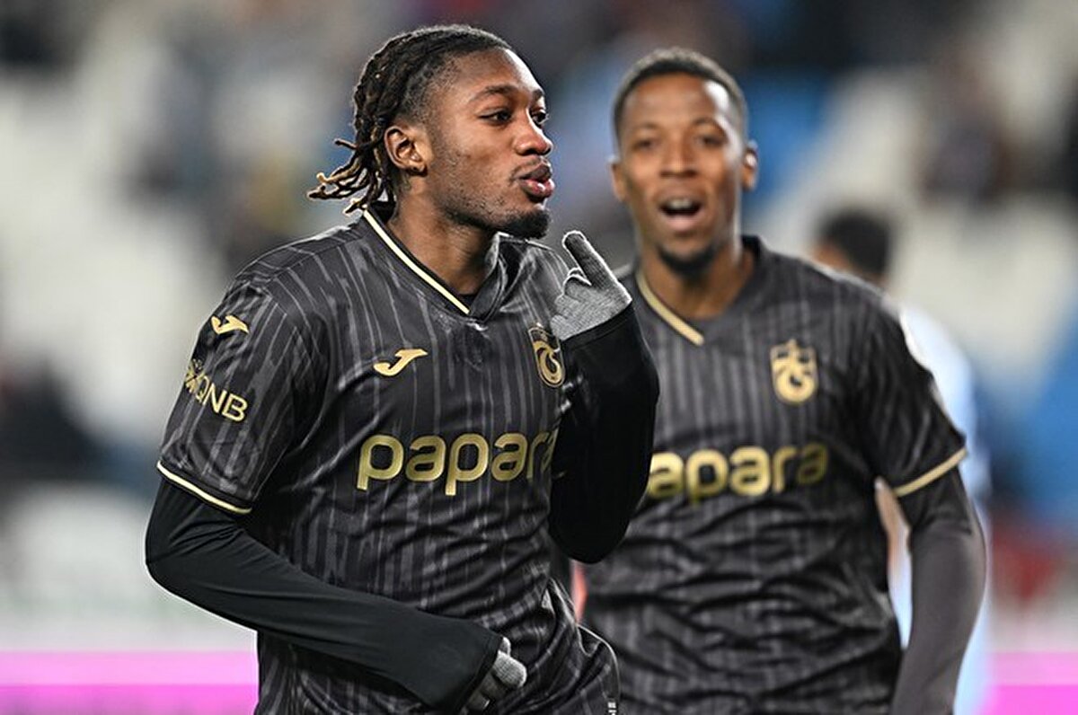 Bordo-mavili ekip, Cham'ın sağ ayak birinci parmağında yaygın kemik ödemi tespit edildiğini duyurmuştu. Trabzonspor'un Fenerbahçe maçı kamp kadrosu şöyle: