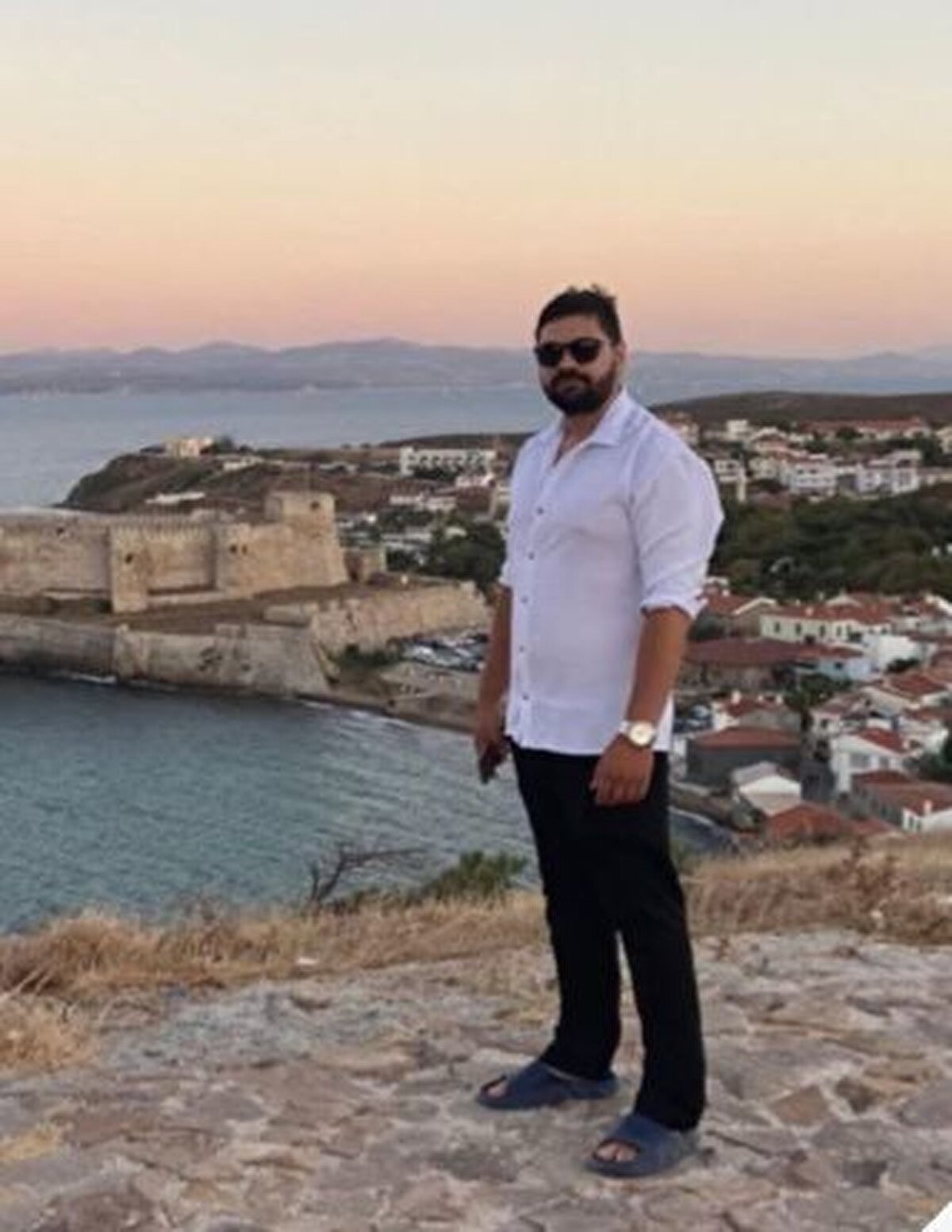 YENGESİ VE 2 YEĞENİ YAŞAMINI YİTİRDİ<br>Ekiplerin kontrolünde Melike Garip ve Ferdi Garip'in başlarına isabet eden kurşunla öldüğü belirlendi.