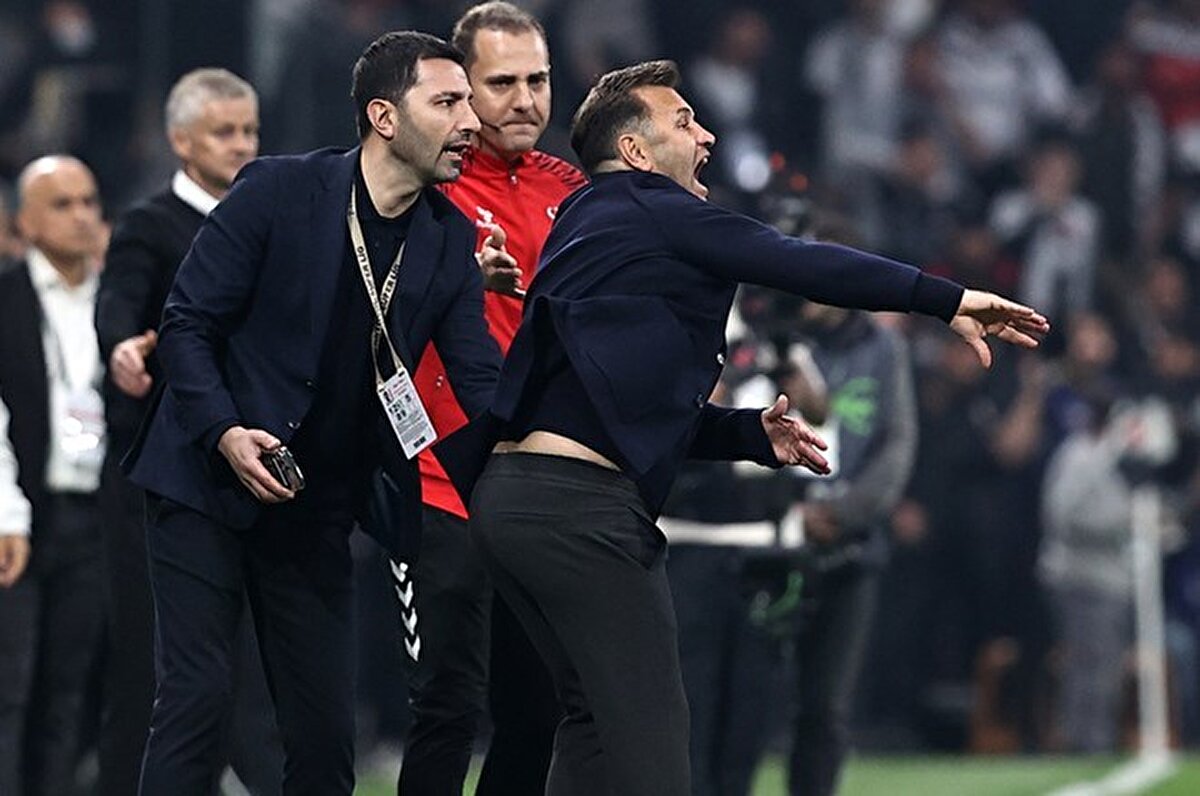Tam anlamıyla rezillik. Mourinho için bir başka leke. Okan Buruk için ise Avrupa'da takım çalıştırma hayalinin bitişi.