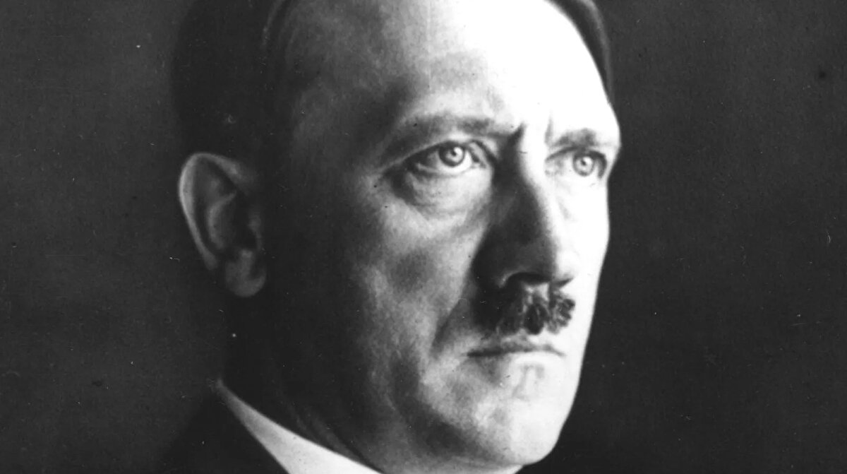 Hitler gerçekten kaçtı mı?<br><br>Ortaya çıkan bilgiler hâlâ kesin bir sonuca varmış değil. Ancak ABD istihbaratının Hitler’in ölümünden sonra bile onu araştırmaya devam etmesi, alternatif senaryoların ciddiyetle ele alındığını gösteriyor. Arjantin’den çıkacak yeni belgeler bu tartışmayı daha da büyütebilir.