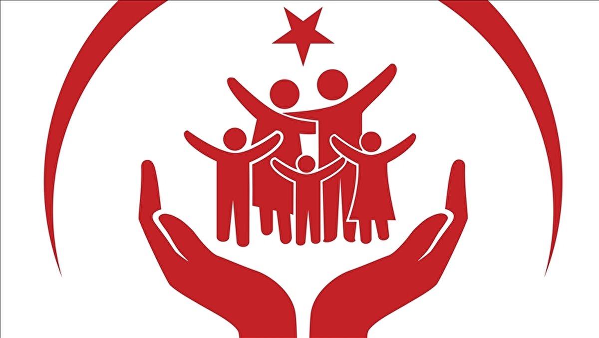 2025’in “Aile Yılı” ilan edilmesinin ardından çocuklu aileler ve yeni evlenecek gençler için hazırlanan destek paketlerinde sona yaklaşıldı. Çeşitli bakanlıklar tarafından yürütülen çalışmalarla, barınmadan ulaşıma, kültürel etkinliklerden maddi yardımlara kadar birçok alanda yeni destekler devreye giriyor.