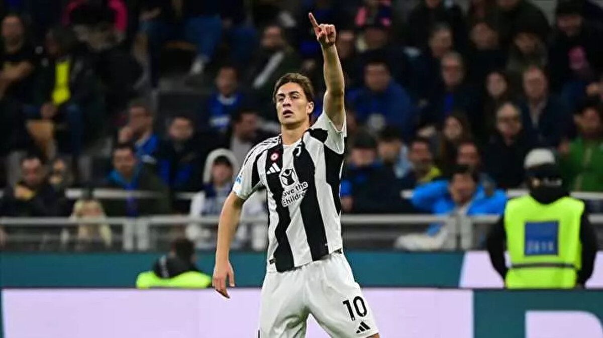 15-Juventus (İtalya): 623,2 milyon euro